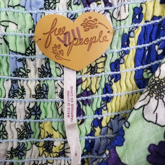 FREE PEOPLE Smocked, Floral, Eyelet Lace Tie Dress size Small - Picture 2 of 6